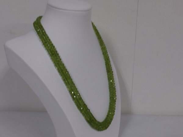 画像2: 2連ペリドットネックレス (2)